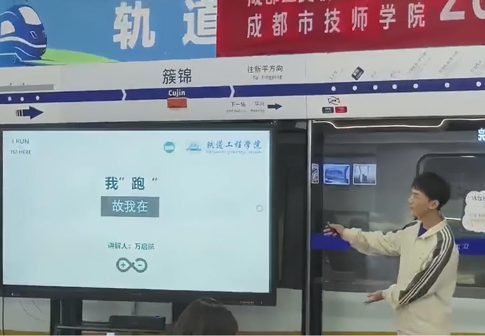4.png 4.png